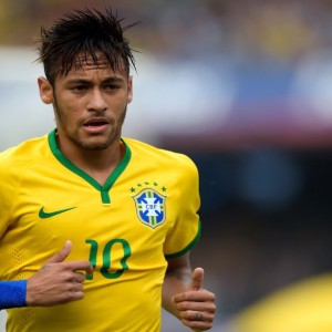 体育竞猜网站-龙魂决战，Uzi绝境觉醒与DWG的团队交响曲，龙魂生死局，孤胆Uzi与铁血DWG的终极交响